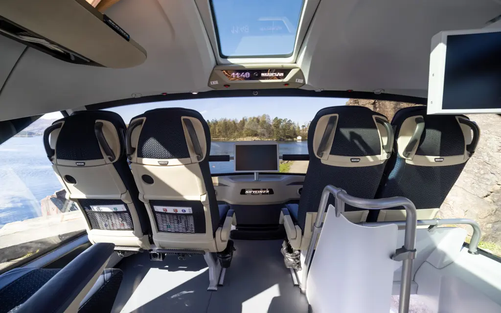 Panoramic seats in front of the bus